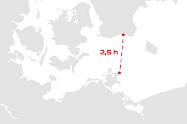 Kartenausschnitt von Deutschland und Schweden mit Route in rot und Schrift: 2,5 Stunden.
